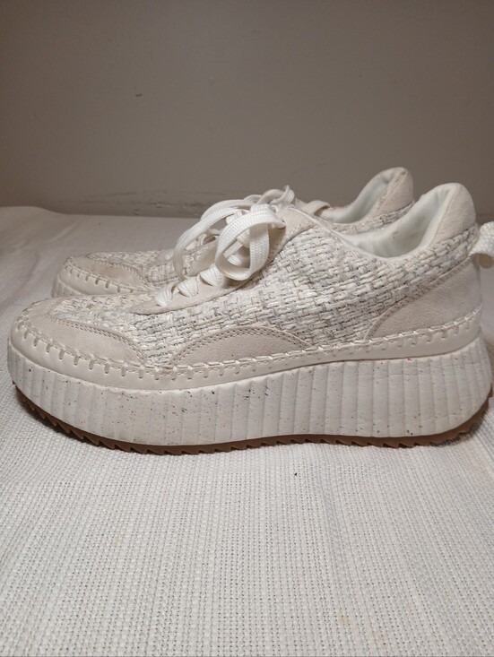 Universal Thread Shoes - Universal Threads  Cream Platform Lace-Up Sneaker